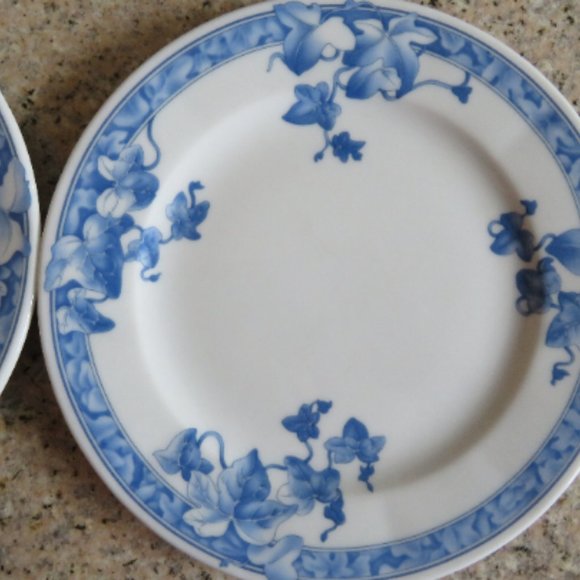 Pair Grupo Vista EMA Alegre Portugal Lunch Plates Ceramic (195C) - Picture 2 of 4